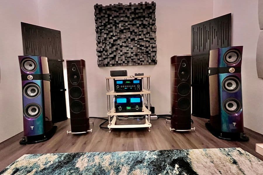 Photo of a hi-fi audio setup for consumer listening experience in a showroom.